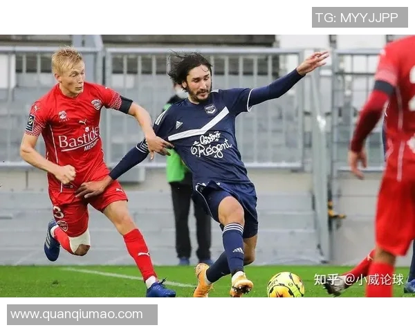 深圳足球队近期状态分析与表现评估探讨