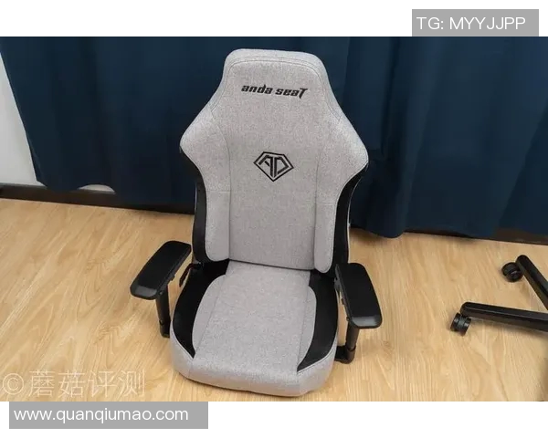 亨利足球明星手办的品质与细节评测及购买建议 亨利足球明星手办的品质与细节评测及购买建议