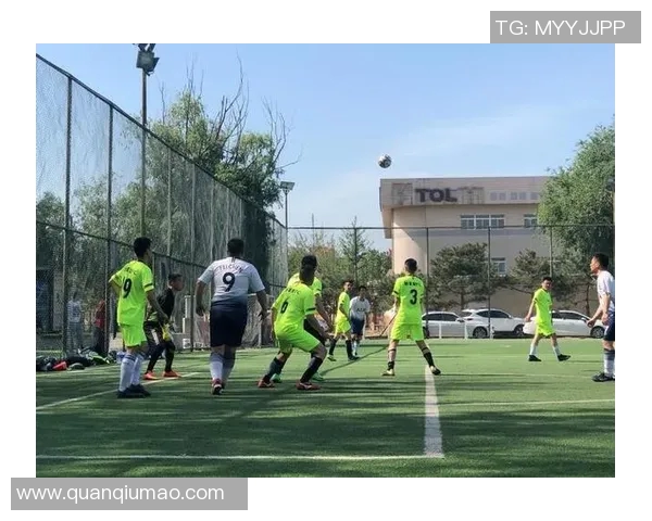 北京足球队的崛起与荣耀揭秘:探索他们背后的力量与激情 北京足球队的崛起与荣耀揭秘:探索他们背后的力量与激情